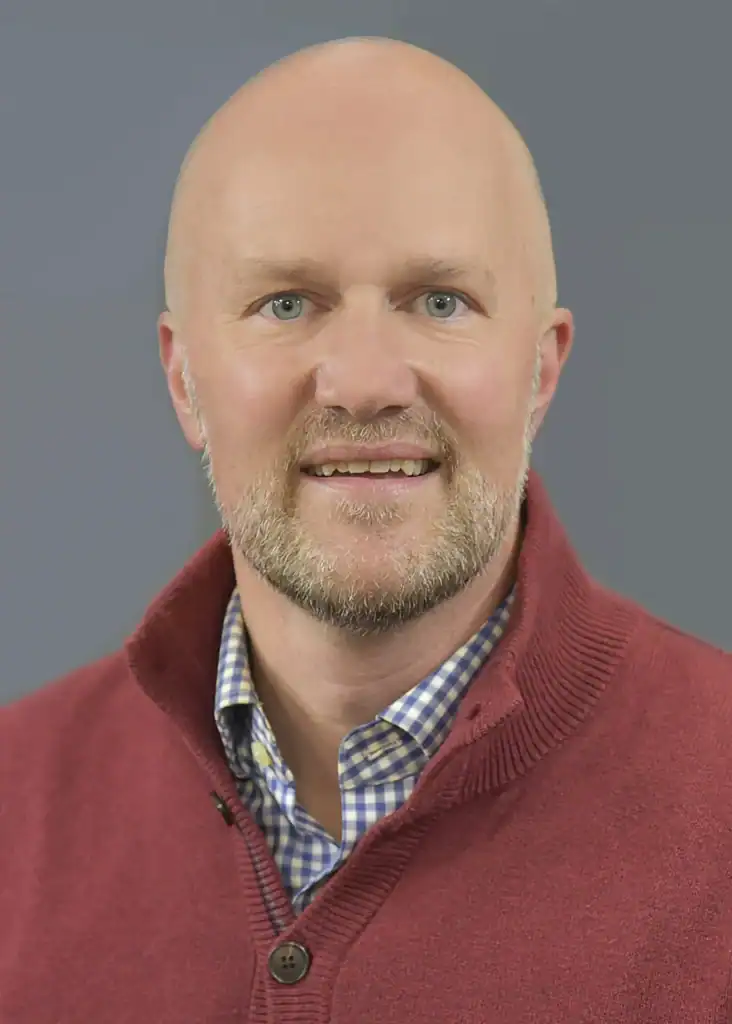 Headshot of Mark Bagwell.